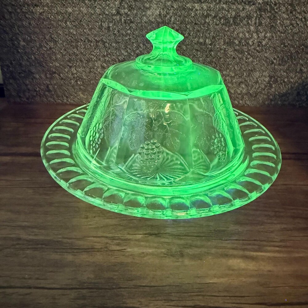 Jenkins Paneled Grape Thumbprint Round Covered Butter Dish Manganese Glow 1920s